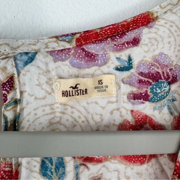 Hollister Long Sleeve Floral Romper Women’s Size XS - Picture 4 of 13